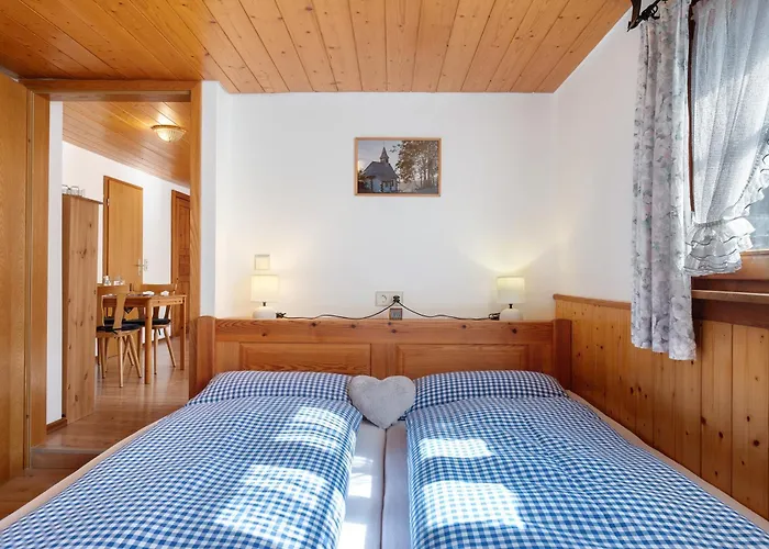 アパート Sunmattehof トートナウ