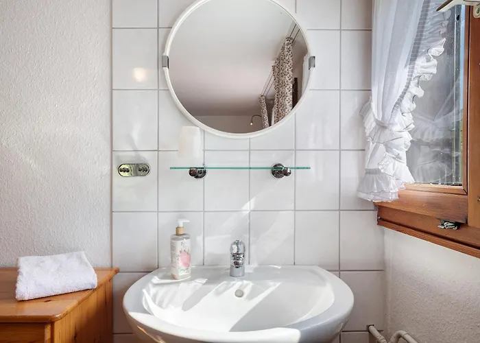 Sunmattehof アパート トートナウ