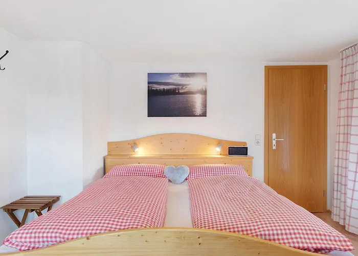 アパート Sunmattehof トートナウ